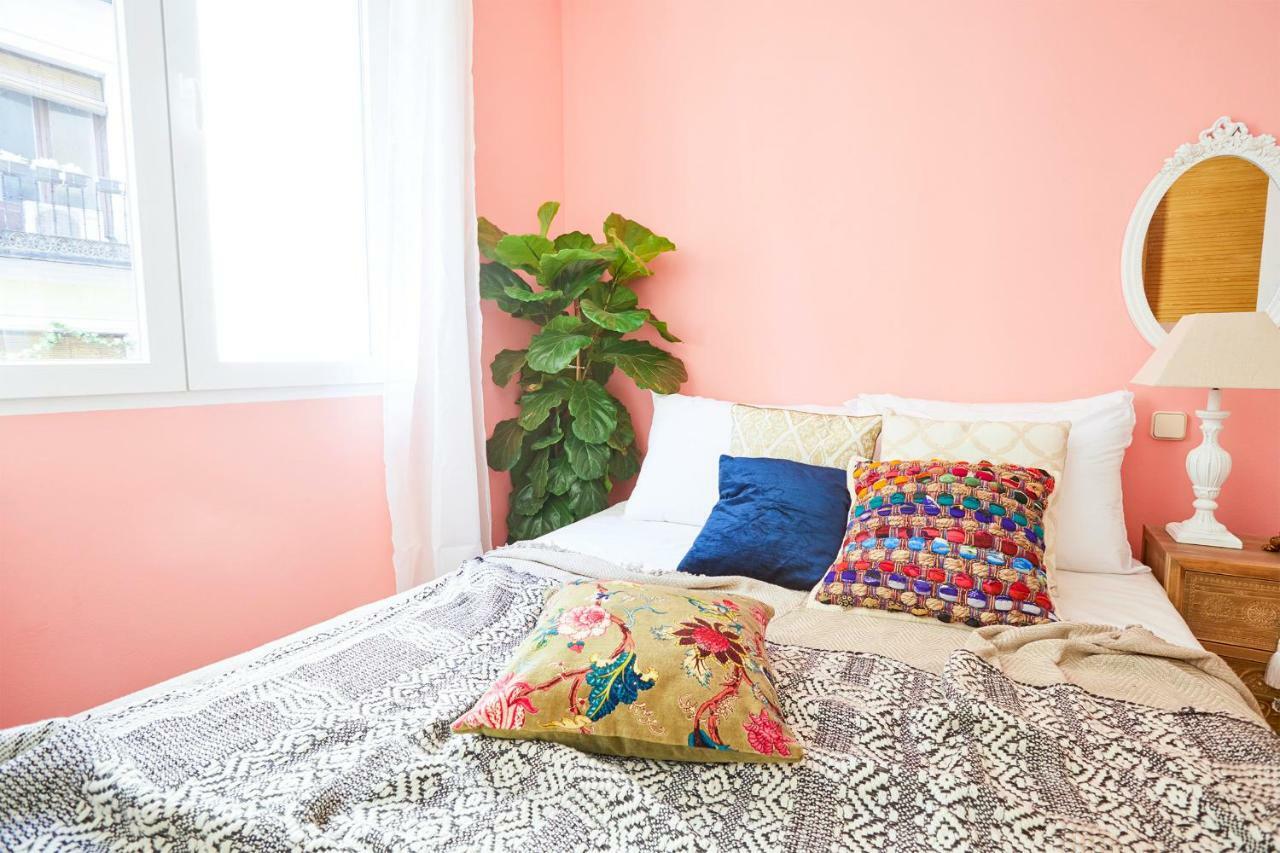 Royal Palace Boutique Apartment Madrid Luaran gambar